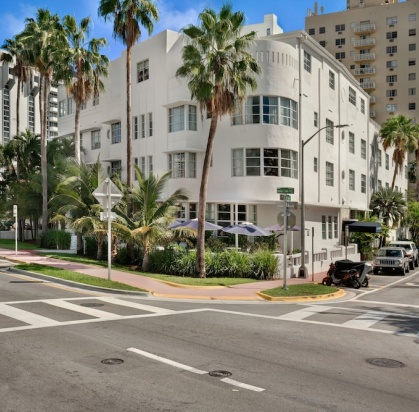 Hôtel Trouvail Miami Beach 4*, Séjour Etats-Unis, Floride, Miami par Ôvoyages Hôtel Trouvail Miami Beach 4*, Séjour Etats-Unis, Floride, Miami par Ôvoyages