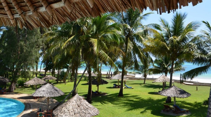 Ôcombiné - Neptune Palm 4* & safari 2 nuits dans le parc de Tsavo, Séjour Kenya par Ôvoyages Ôcombiné - Neptune Palm 4* & safari 2 nuits dans le parc de Tsavo, Séjour Kenya par Ôvoyages