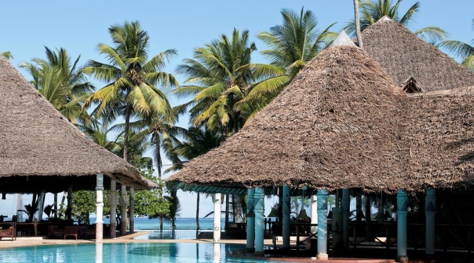 Ôcombiné - Neptune Village 4* & Safari 3 nuits dans le parc de Tsavo, Séjour Kenya par Ôvoyages Ôcombiné - Neptune Village 4* & Safari 3 nuits dans le parc de Tsavo, Séjour Kenya par Ôvoyages